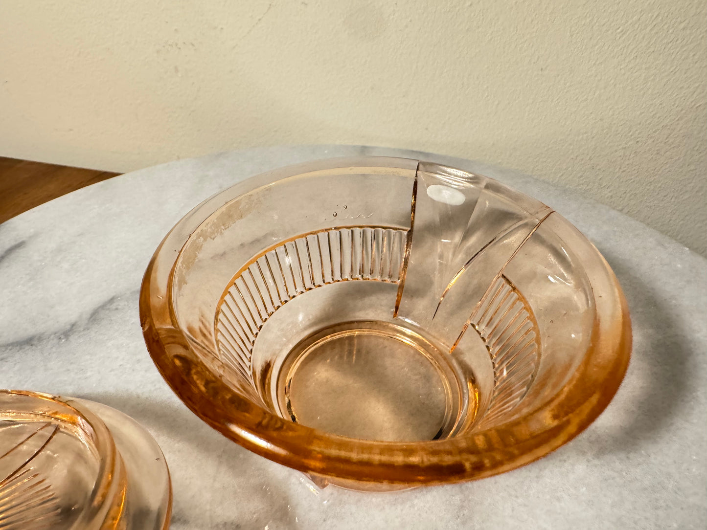 Small Pressed Glass Trinket Vanity Dish with Lid | Art Deco Vintage Retro | Pink |