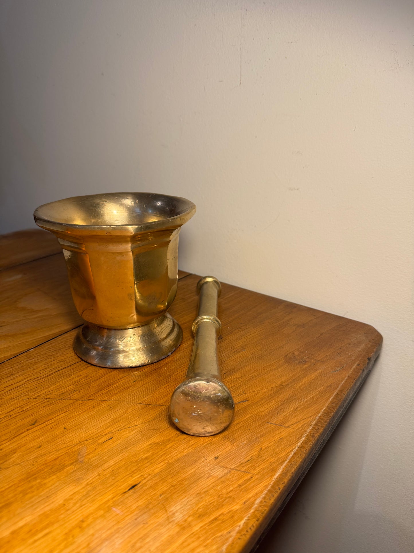 Solid Brass Antique Mortar & Pestle | 4KG | Vintage Kitchenware | Gold |