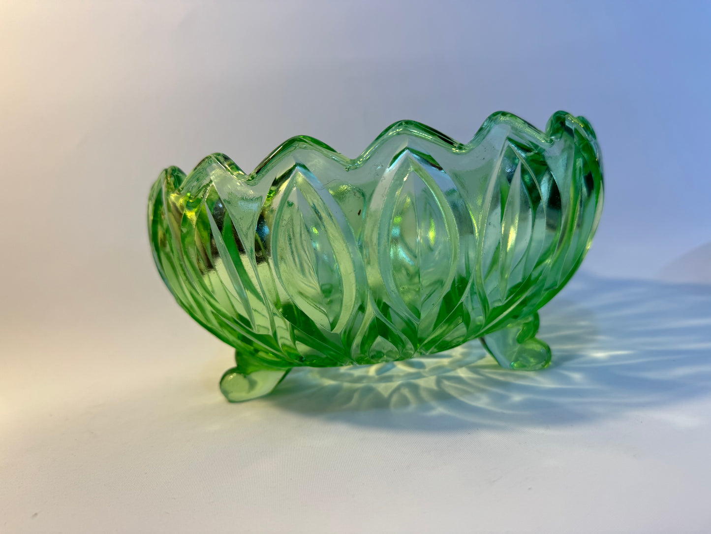 Green Cut Glass Large Bowl | Fruit Bowl | Art Deco | Footed Bowl | Vintage Retro |