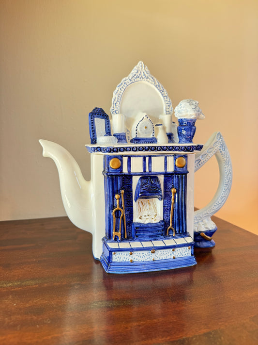 Leonardo Novelty Fireplace Decorative Teapot | Vintage Retro Quirky |