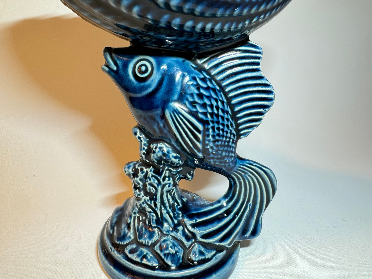 Devonway Pottery Deep Blue Fish Dish Bowl | Pedestal Bowl | Vintage Retro | Quirky Unique |
