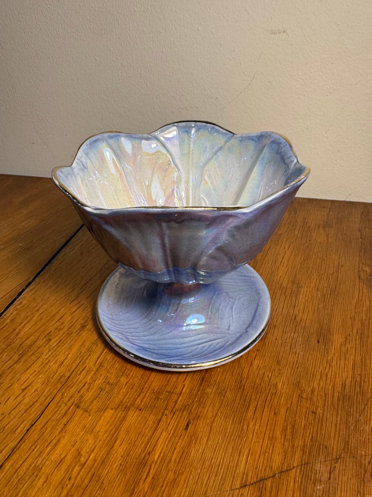 Lustre Maling Harlequin Flower Sundae Dish Blue/Purple Iridescent | Vintage Retro | Trinket Dish |