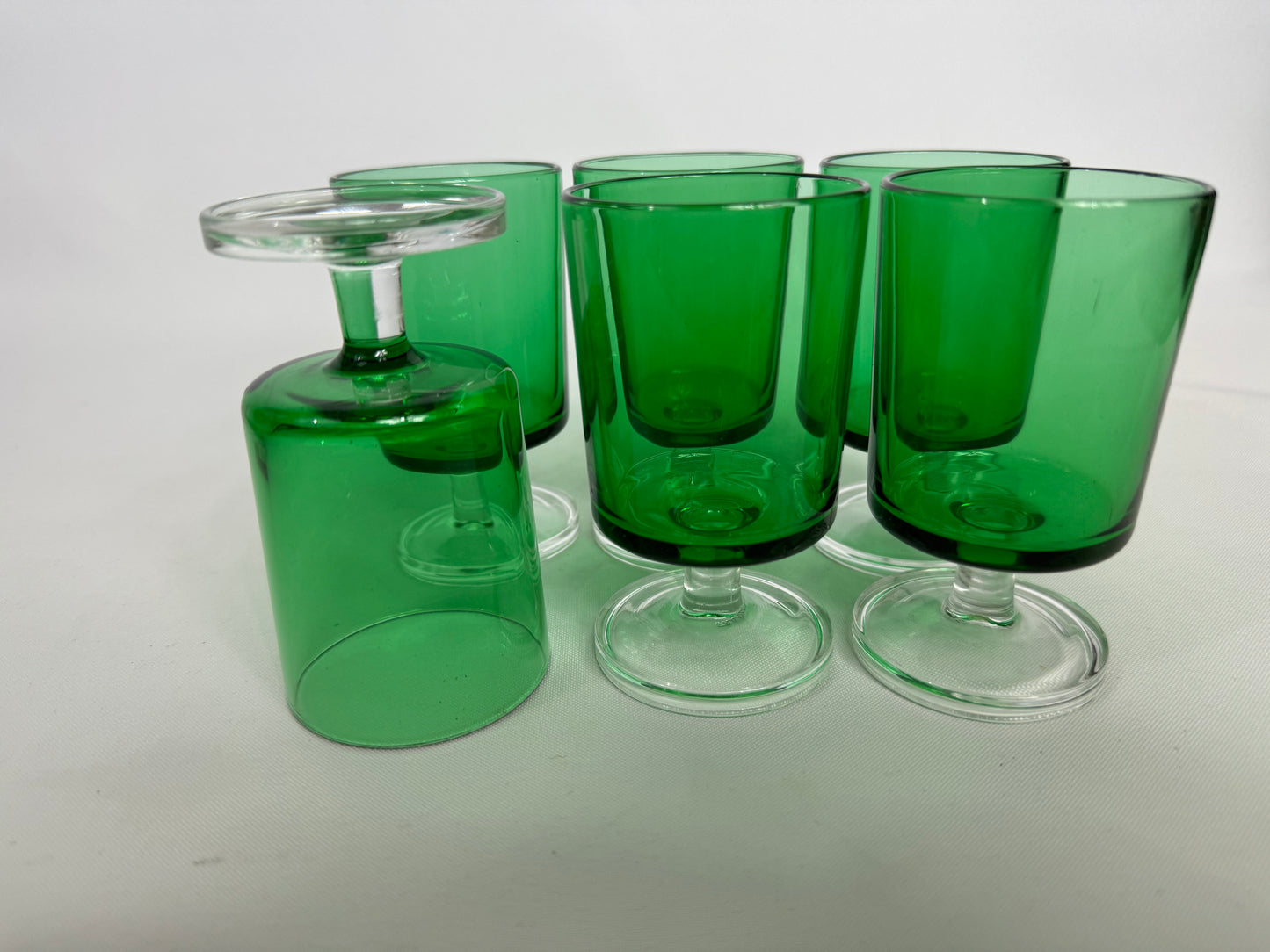 Small Green Luminarc Glasses. Barware | Wine Glass/ Apertivito glass | Vintage Retro