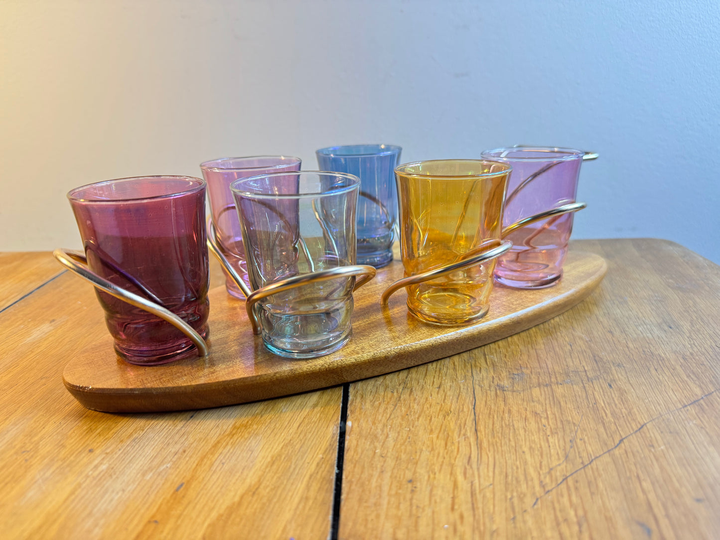 Set of Six Coloured Shot Glasses and a Wooden Serving Tray Stand Wyncraft | 1960s | Made in England | Vintage Retro |