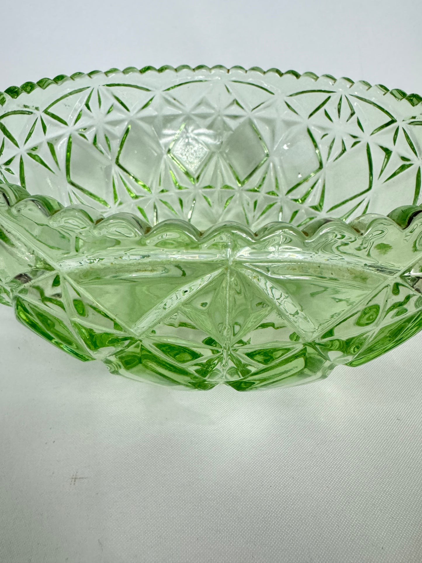 Green Cut Glass Decorative Bowl | Vintage Retro | Depression Glass | Fruit Bowl | Statement/Centrepiece Bowl