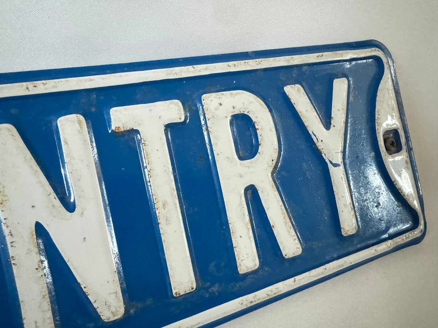 Mustang Country Metal Sign | Ford Memorabilia | Vintage Retro | 1970s | Man Cave |