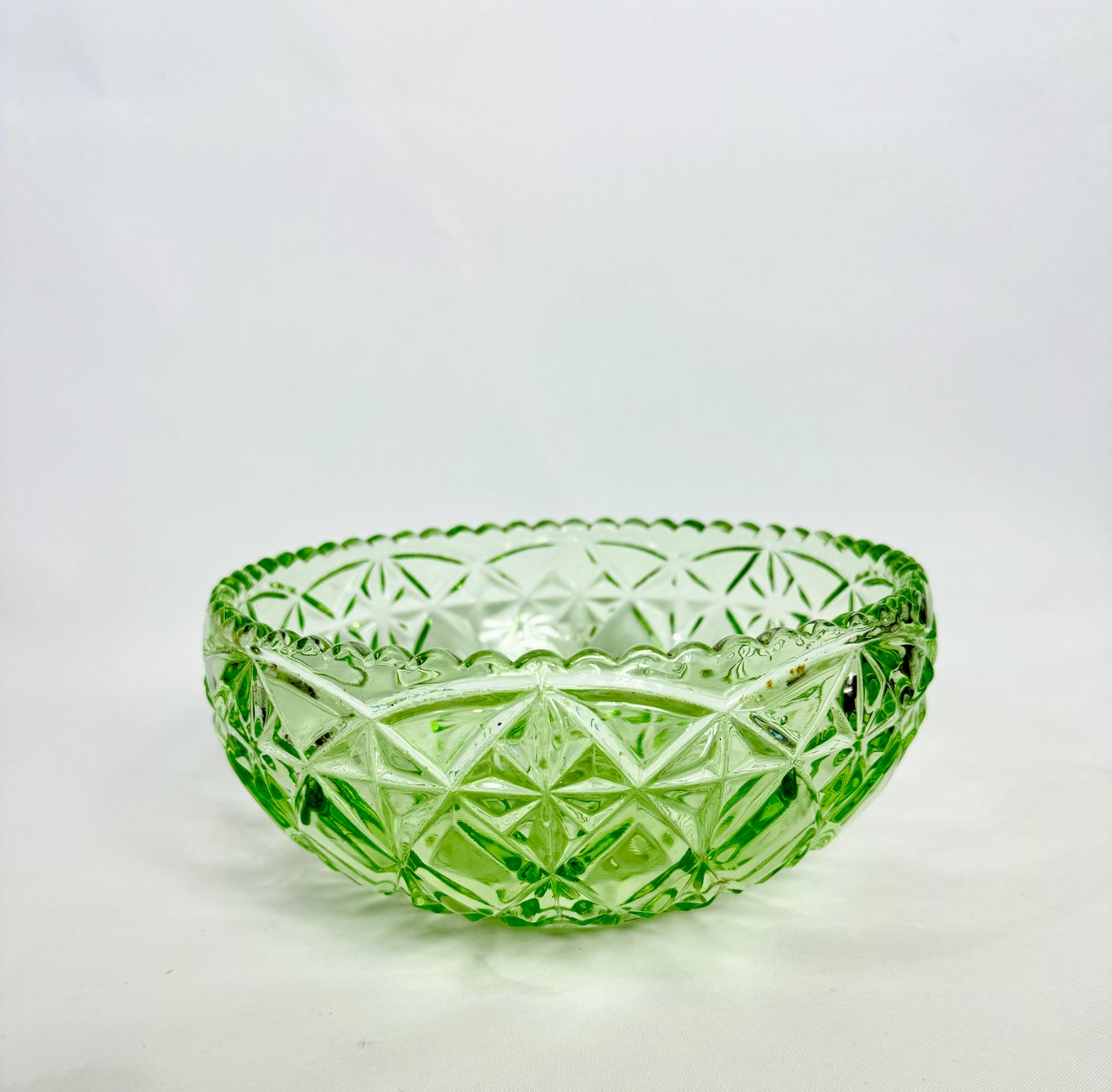 Green Cut Glass Decorative Bowl | Vintage Retro | Depression Glass | Fruit Bowl | Statement/Centrepiece Bowl