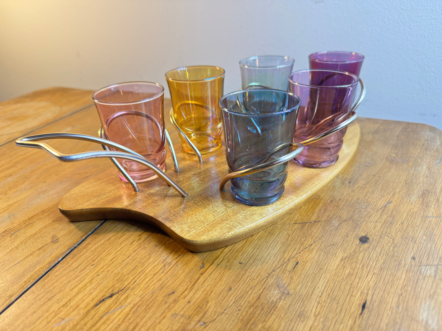 Set of Six Coloured Shot Glasses and a Wooden Serving Tray Stand Wyncraft | 1960s | Made in England | Vintage Retro |
