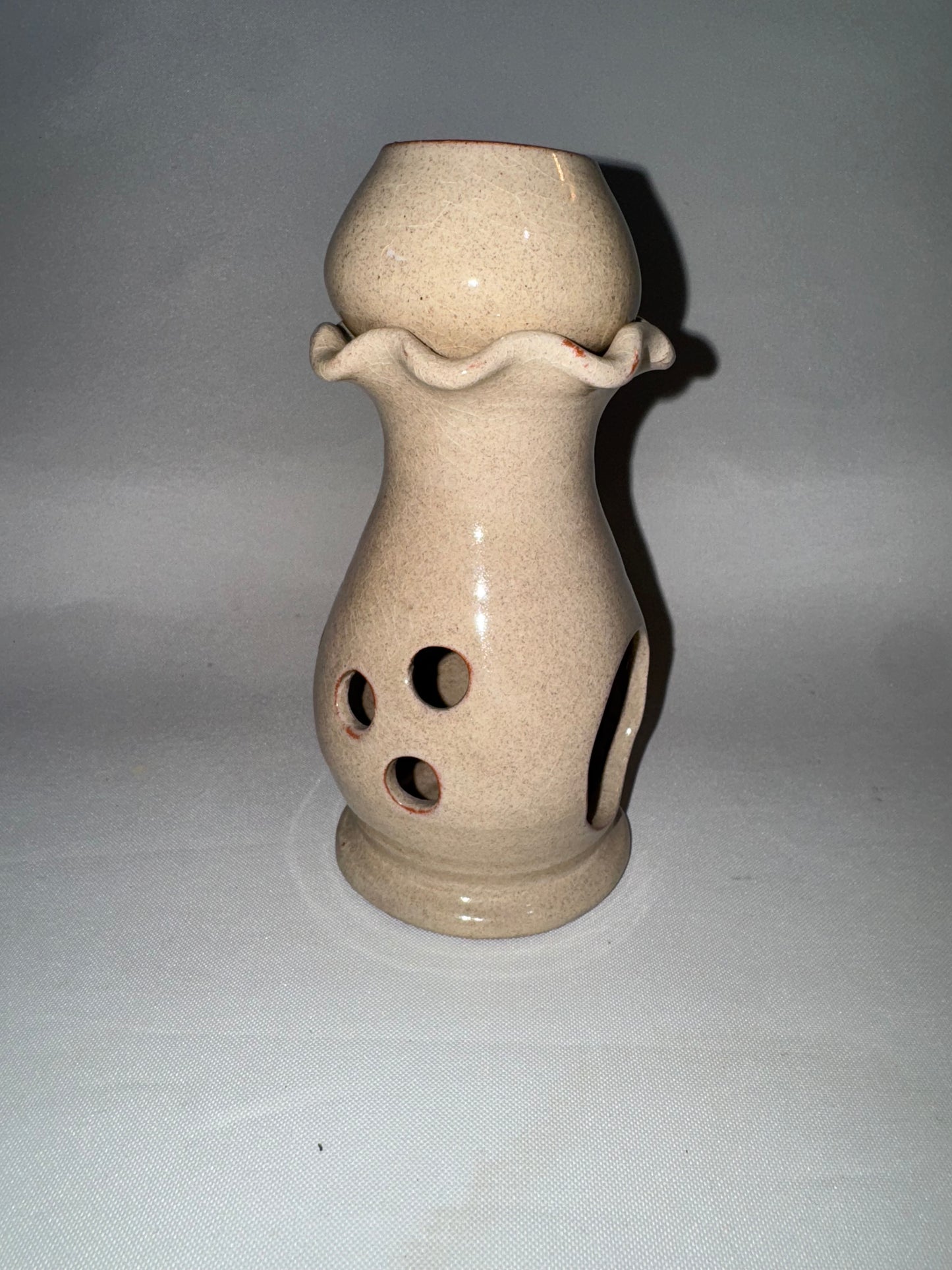 Vintage Frog Ceramic Oil Burner – Handpainted | Aromatherapy | Wax Melt Burner | Retro Quirky |
