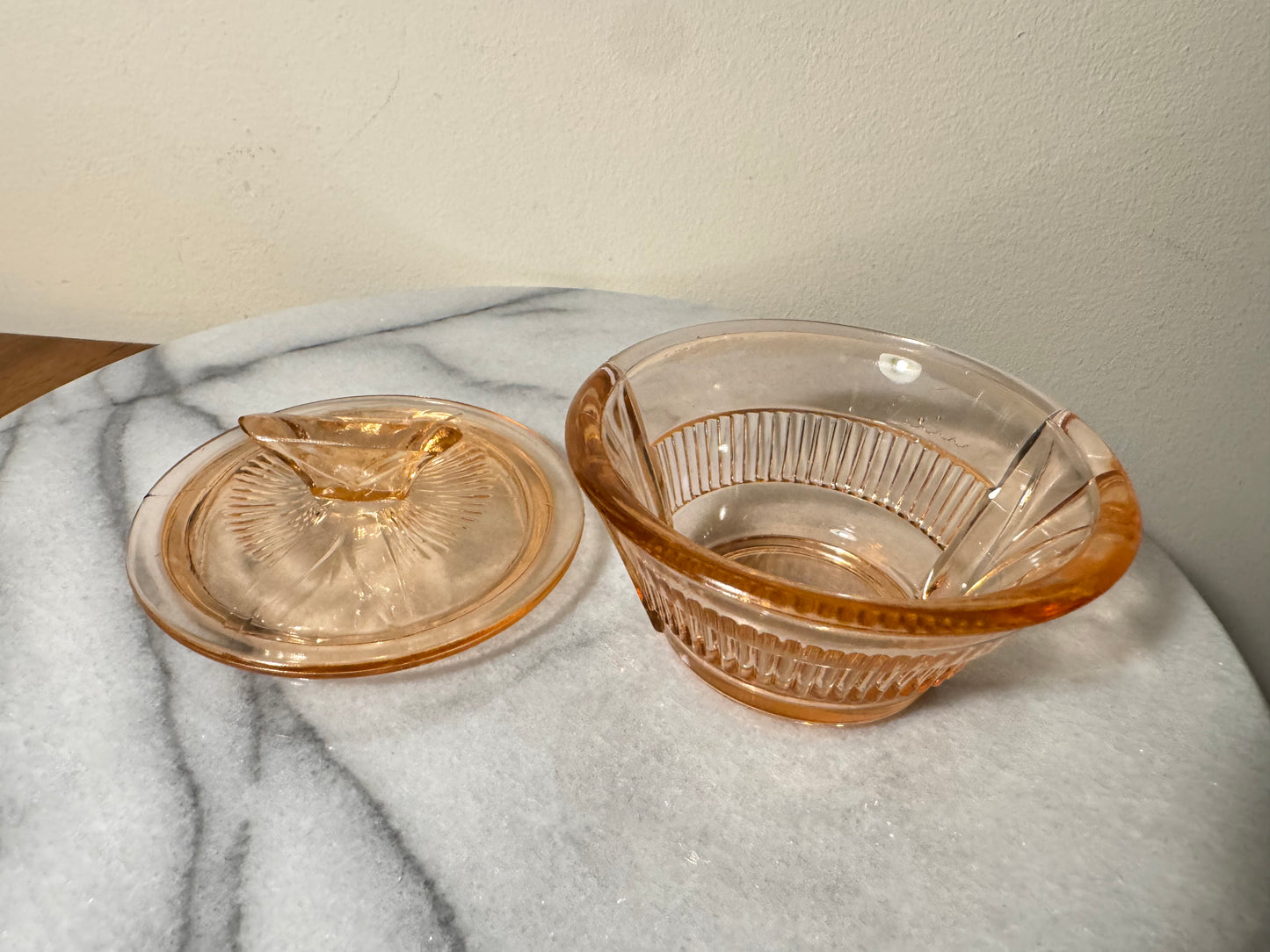 Small Pressed Glass Trinket Vanity Dish with Lid | Art Deco Vintage Retro | Pink |