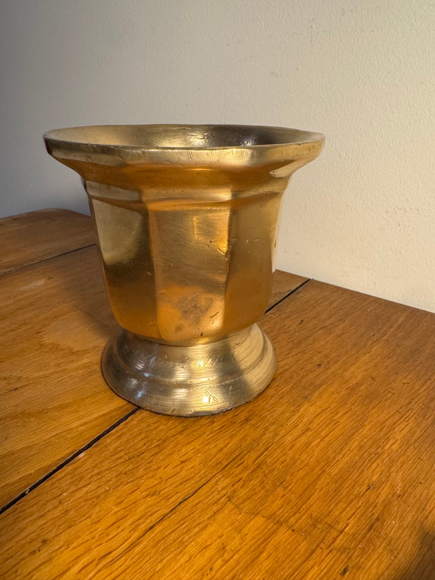 Solid Brass Antique Mortar & Pestle | 4KG | Vintage Kitchenware | Gold |
