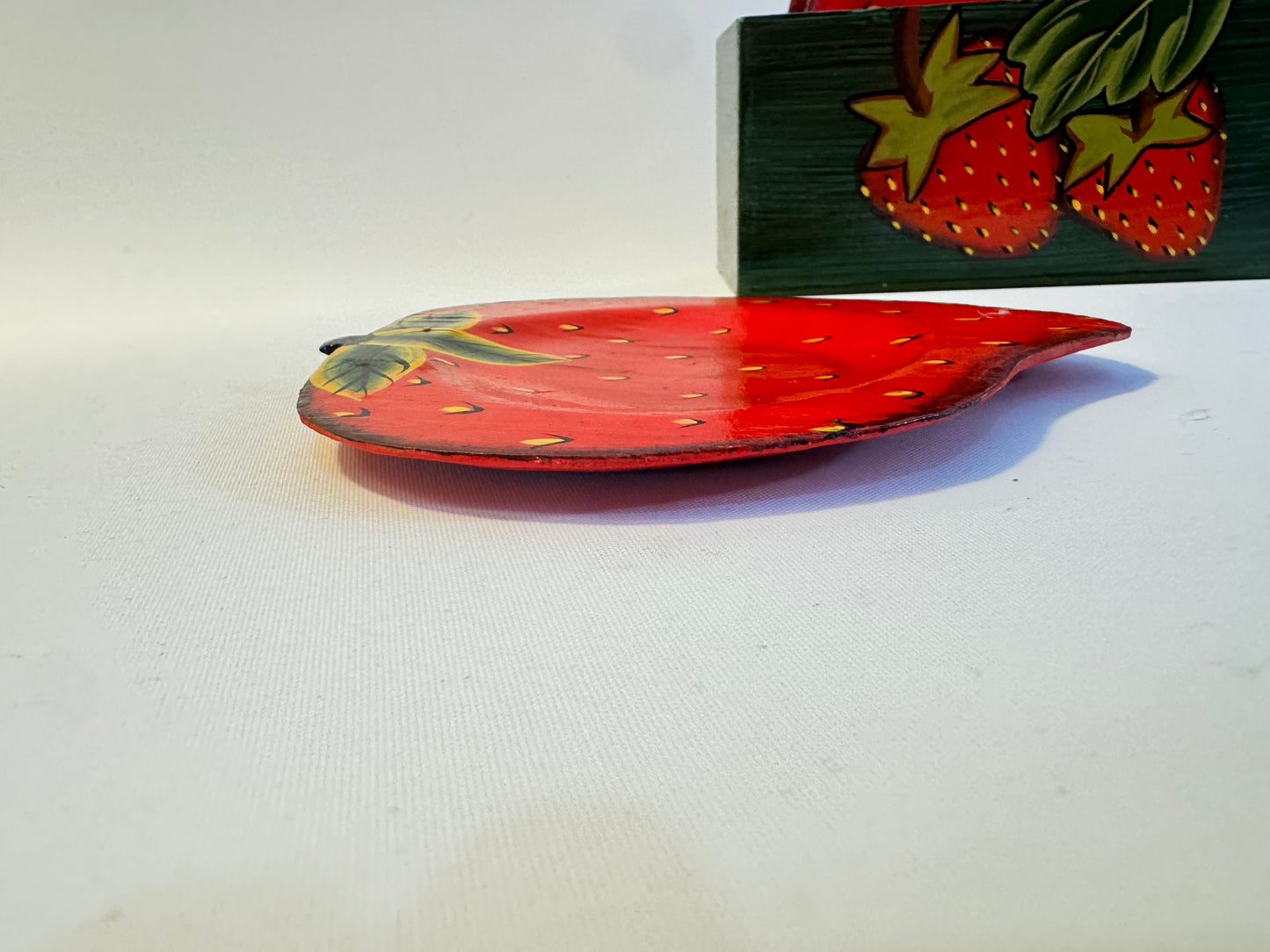 Wooden Strawberry Coasters & Holder | Set of 4 | Vintage Retro Tableware | Kitsch Quirky Unique |