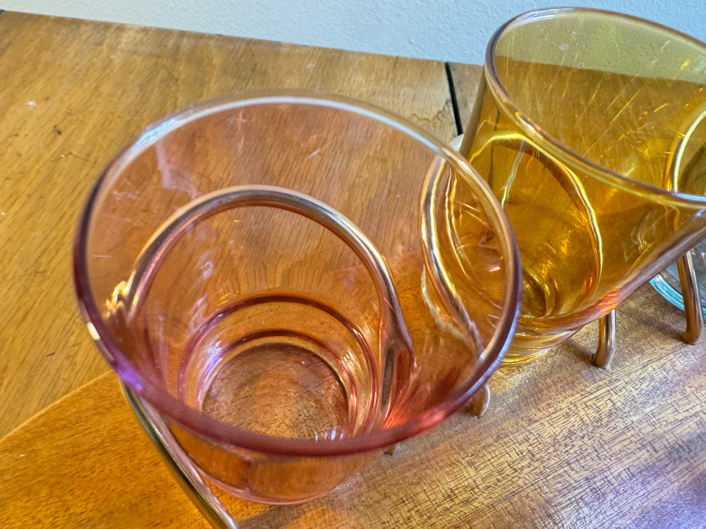 Set of Six Coloured Shot Glasses and a Wooden Serving Tray Stand Wyncraft | 1960s | Made in England | Vintage Retro |