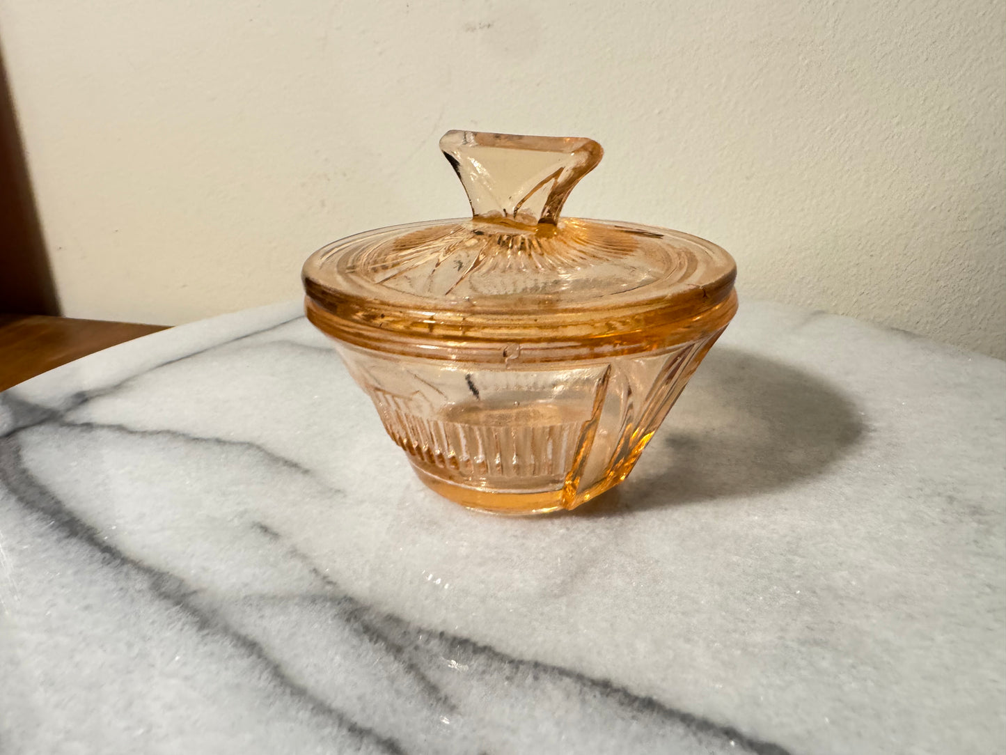 Small Pressed Glass Trinket Vanity Dish with Lid | Art Deco Vintage Retro | Pink |