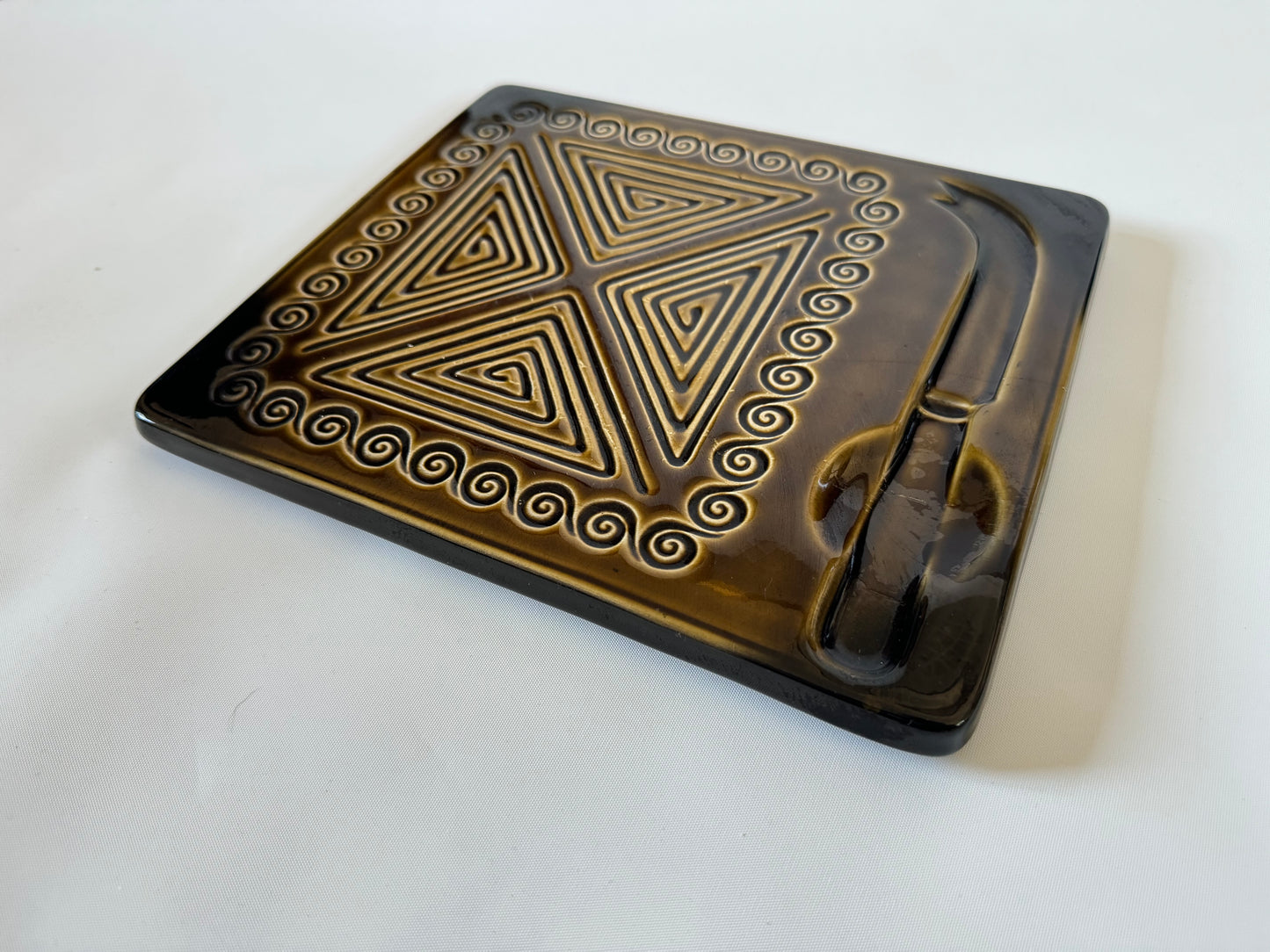 Sylvac 4030 Dark Olive Green Ceramic Cheeseboard | Retro Vintage | Totem design | Unique Quirky | Mid Century MCM |