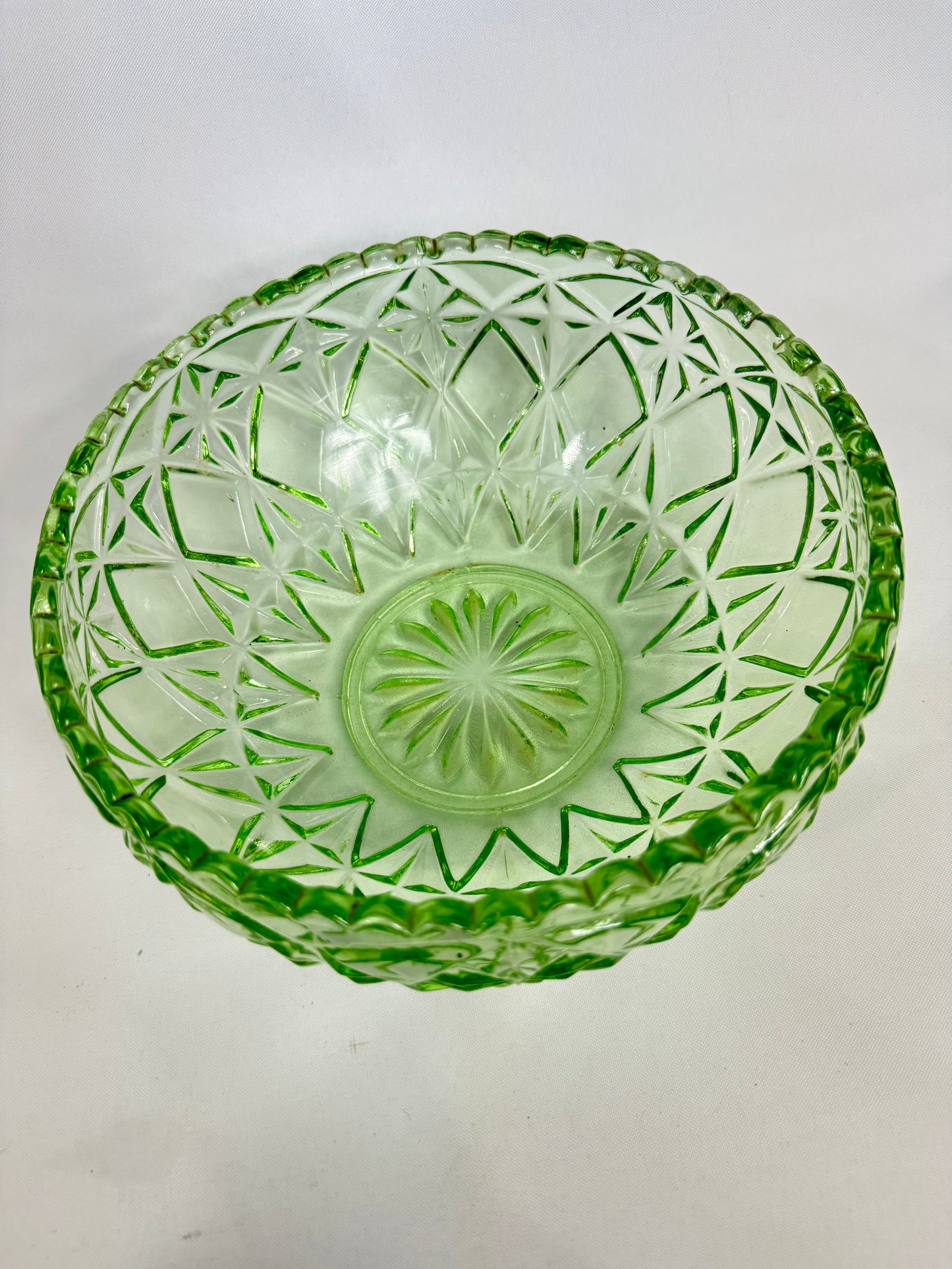 Green Cut Glass Decorative Bowl | Vintage Retro | Depression Glass | Fruit Bowl | Statement/Centrepiece Bowl