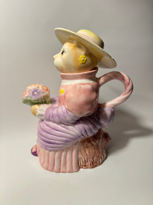 Ceramic Cat Lady Teapot | Vintage Retro Kitsch Quirky |