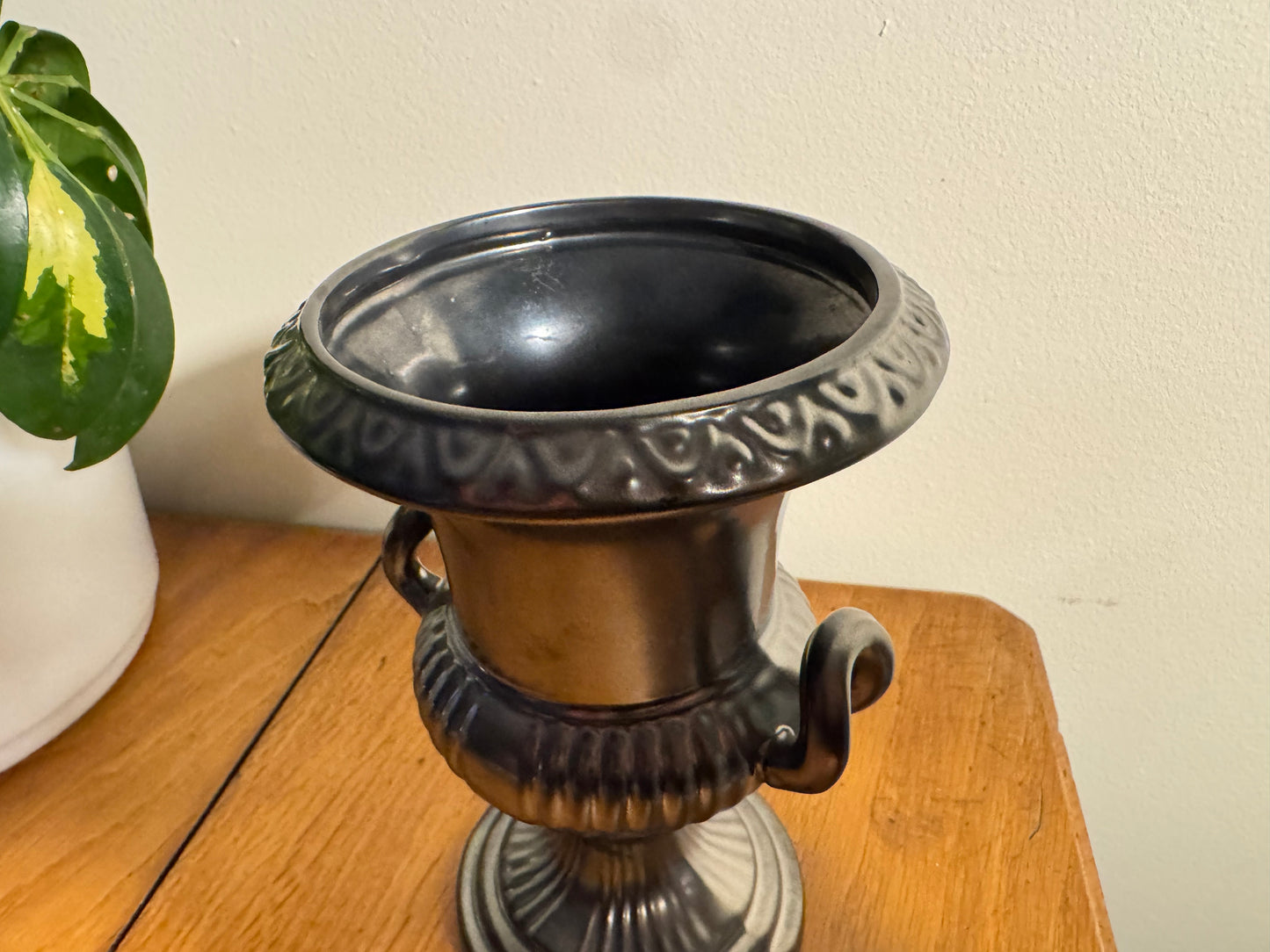 Dartmouth Pottery Urn Vase | Vintage Retro | Marked 67.B |