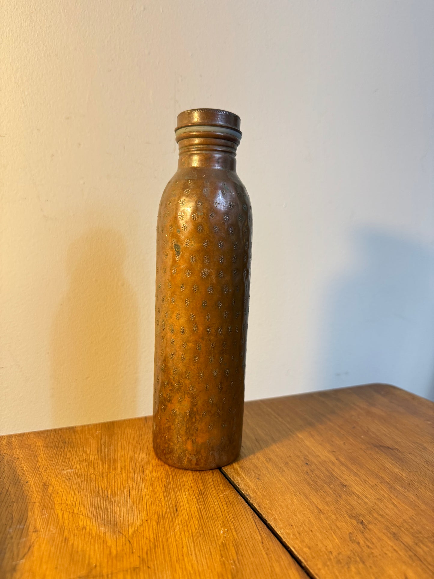 Hammered Copper Flask Bottle with Screw Top Lid | Vintage Retro Antique |