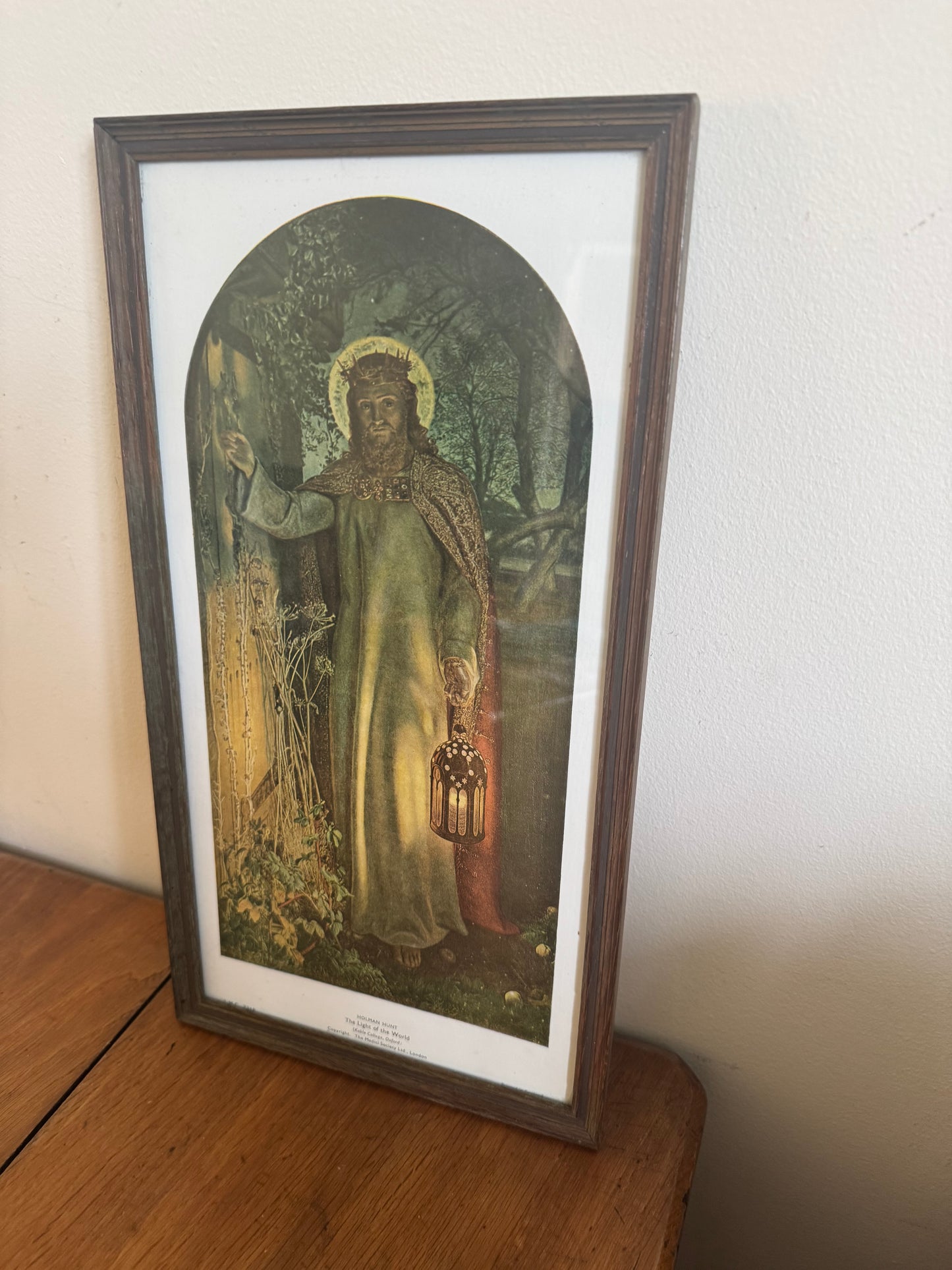The Light of The World by Holman Hunt Religious Framed Print | Vintage Retro | Jesus Holy Religious | Gallery Wall |