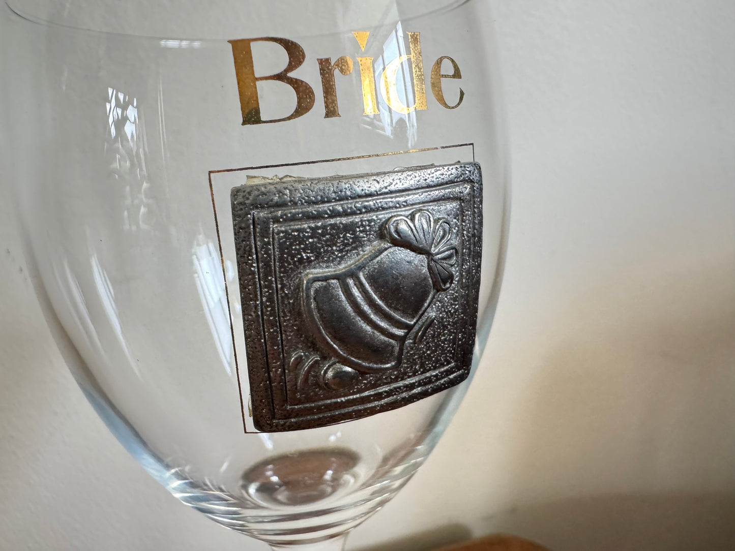 Vintage Bride & Groom Personalised Wine Glasses | Wedding Day | Wedding Gift | Arc France |