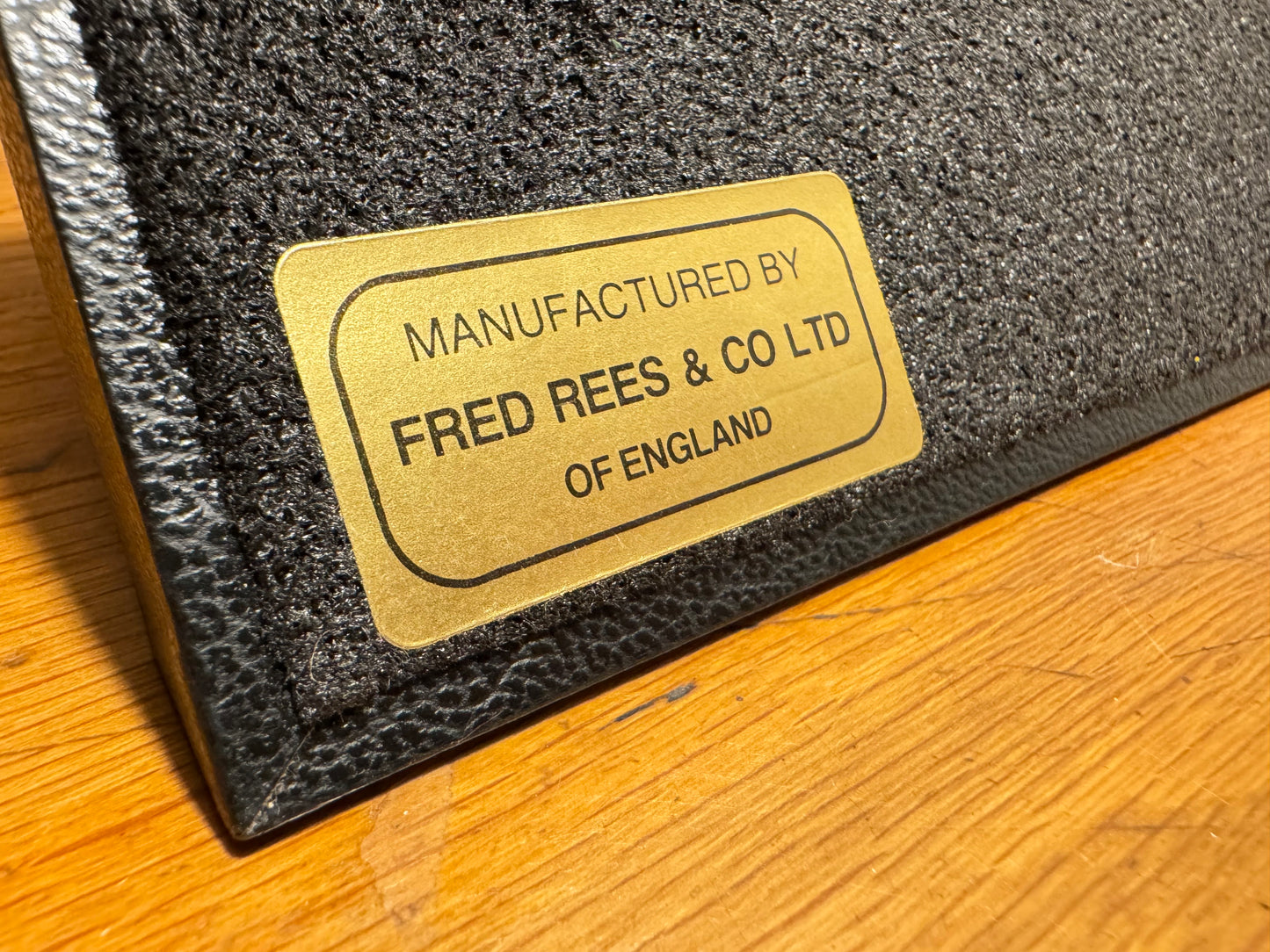 Luxury Executive Desk Perpetual Calander and Pen Set | Vintage Retro |