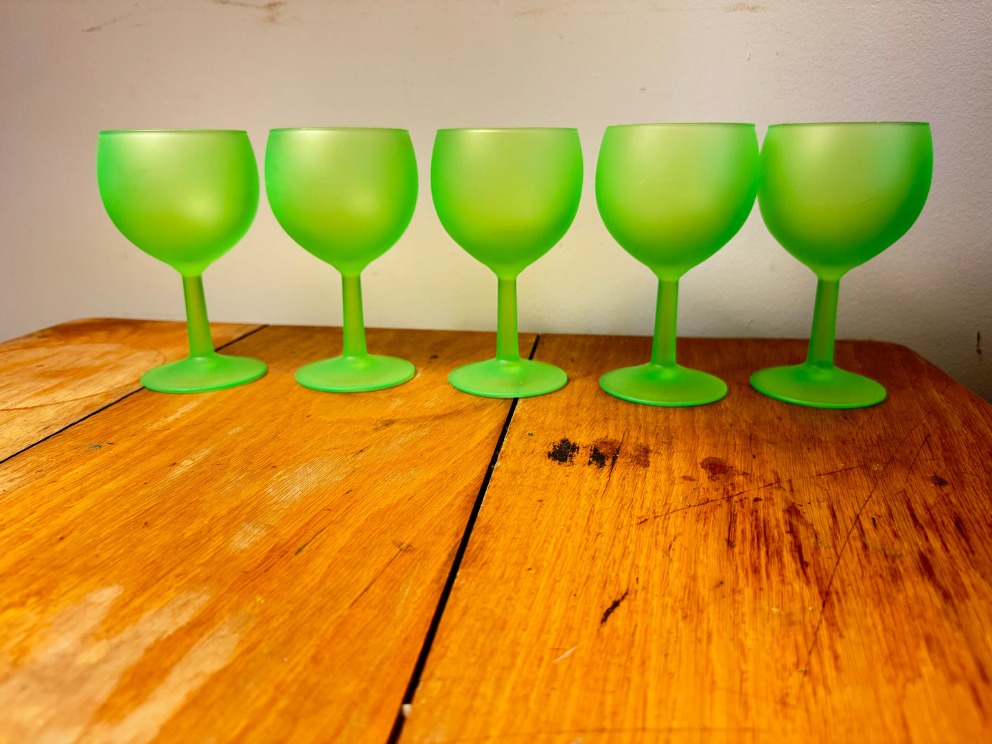 Set of 5 Frosted Uranium Wine Glasses | Luminarc France Techno Neon Green | Vaseline Glass | Vintage Retro Quirky Barware |