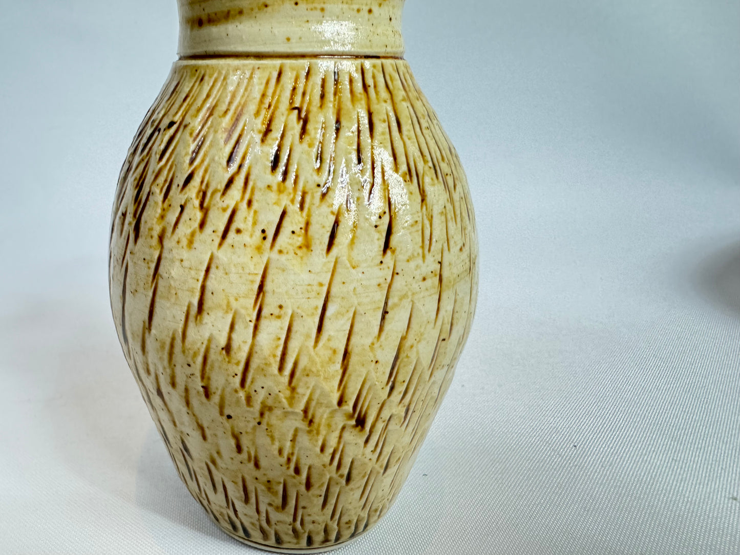 Small Textured Vase | Vintage Retro | MCM Mid Century |