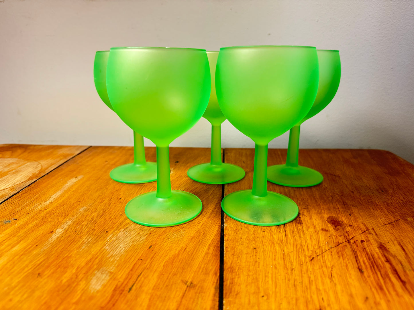 Set of 5 Frosted Uranium Wine Glasses | Luminarc France Techno Neon Green | Vaseline Glass | Vintage Retro Quirky Barware |