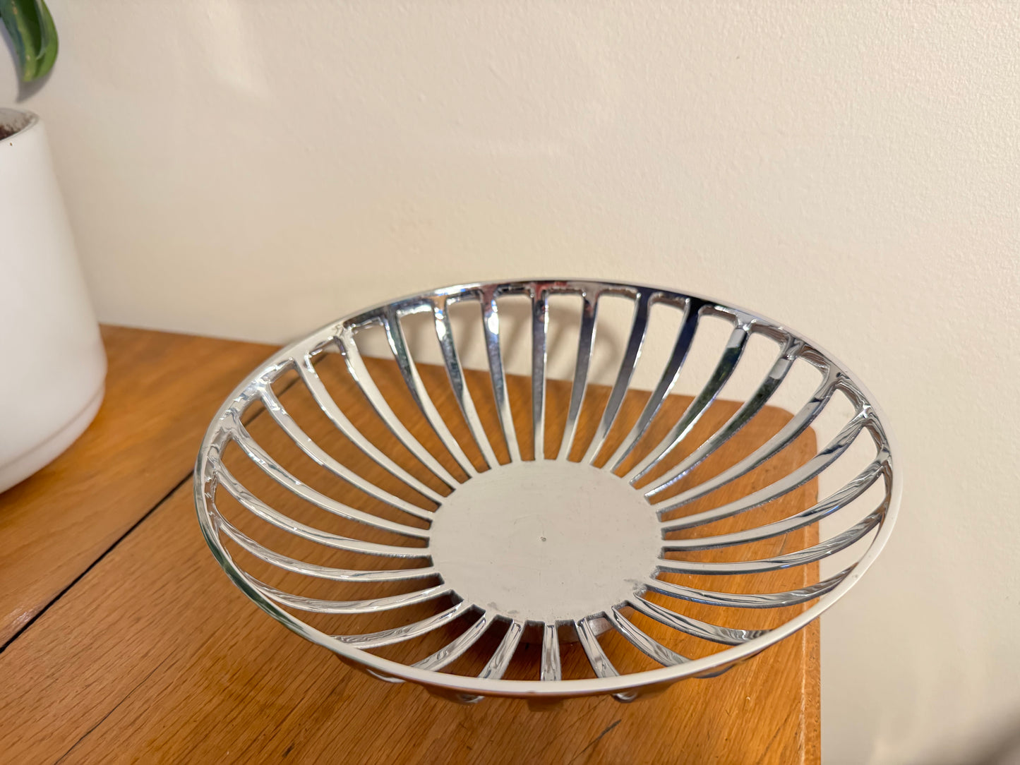 Retro Chrome Fruit Bowl