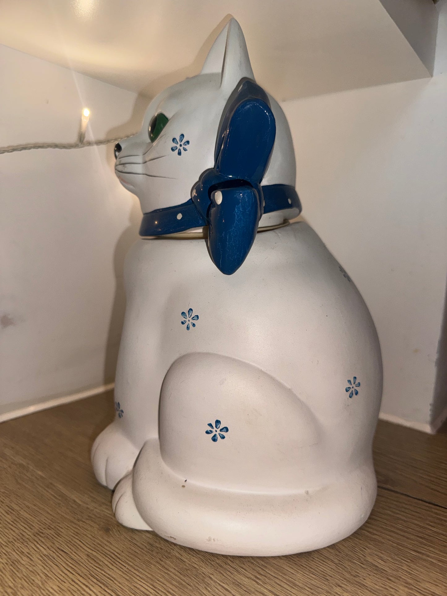 Ceramic White Cat Cookie Jar | Vintage Unique Quirky Kitsch |