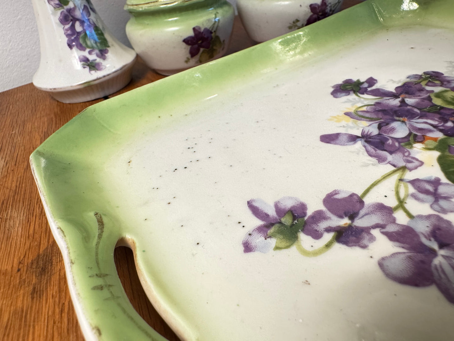Green Ceramic 4 Piece Vanity Set | Dressing Table | Retro Unique |