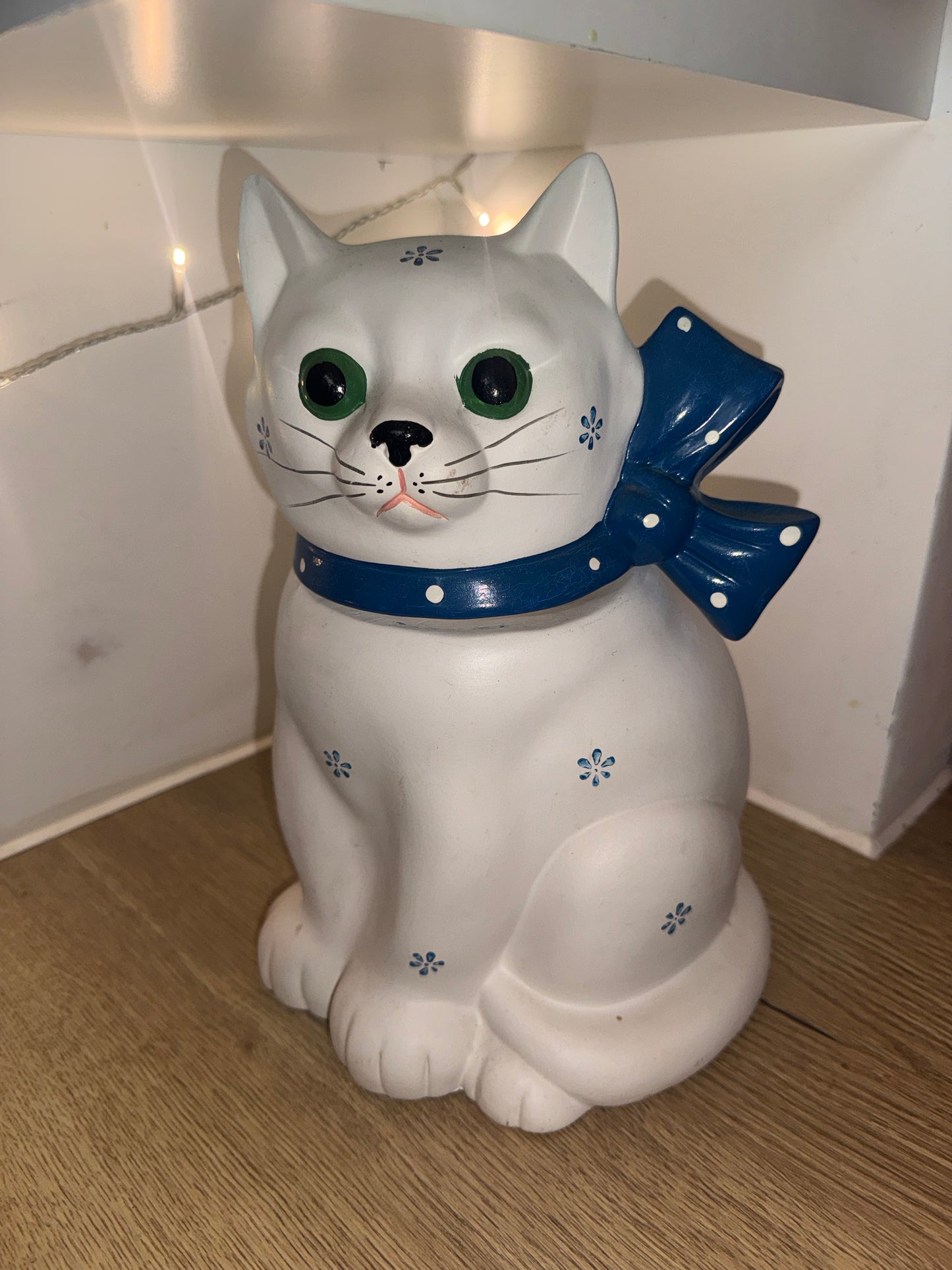Ceramic White Cat Cookie Jar | Vintage Unique Quirky Kitsch |