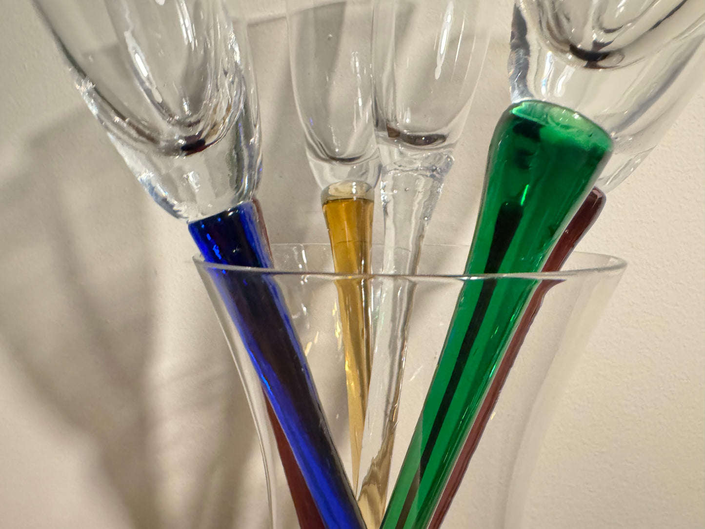 Bouquet of Glasses with XL Long Stems | Set of 6 Stemless Champagne Flute & Vase |