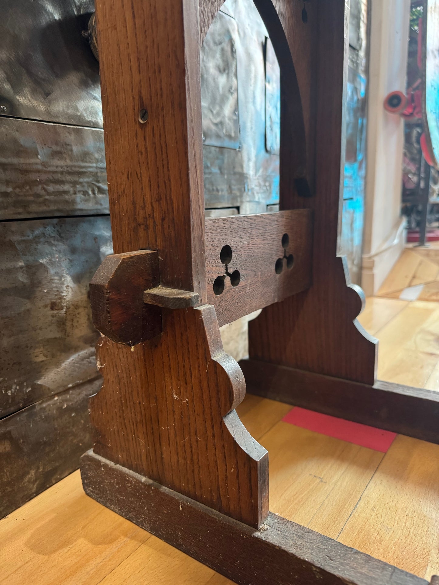 Antique Oak Church Lectern | Prayer Kneeler/Prie-Dieu |