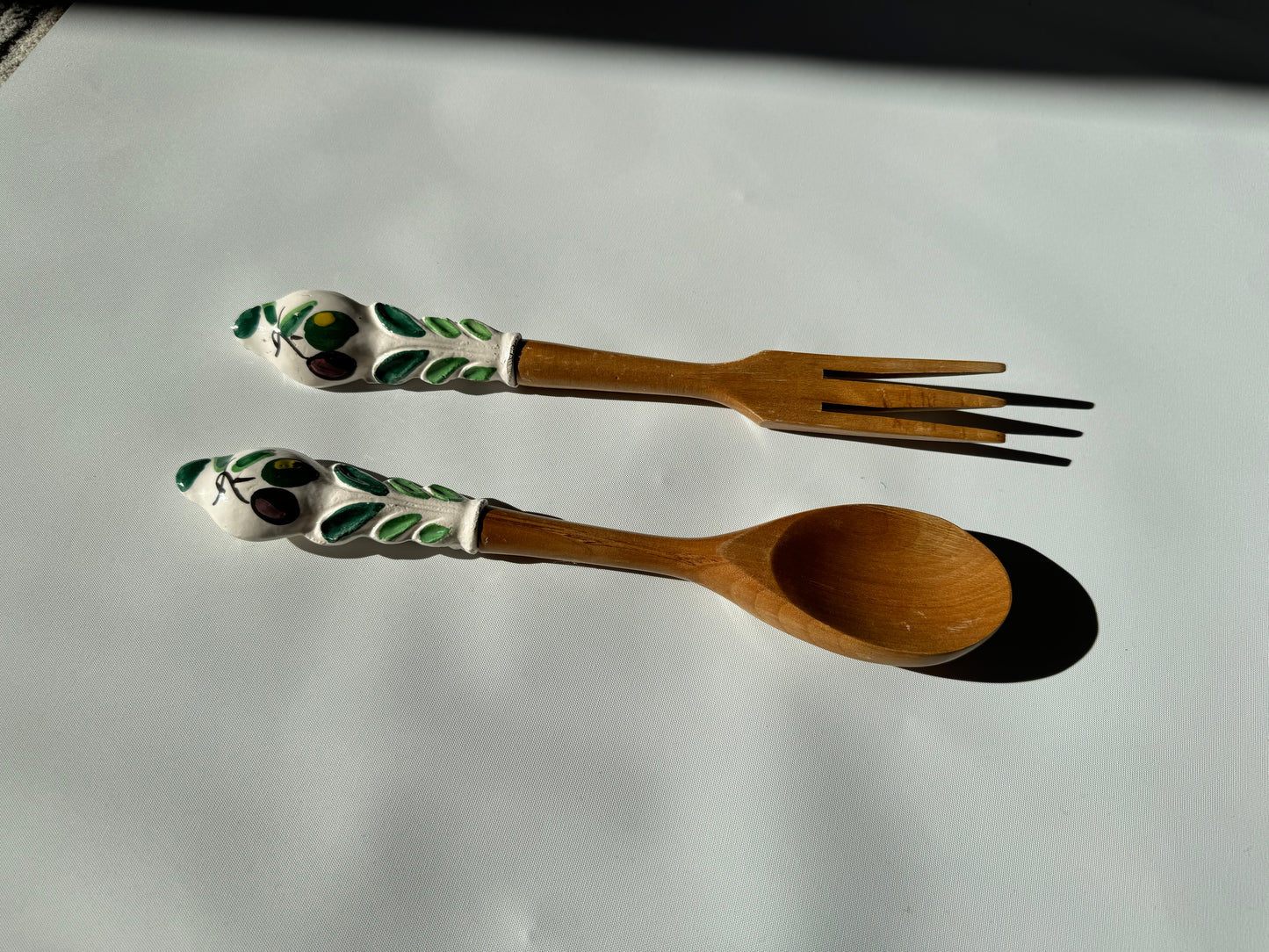 Wooden Salad Spoon & Fork with Ceramic Handles | Vintage Retro Kitchenalia | Serveware |