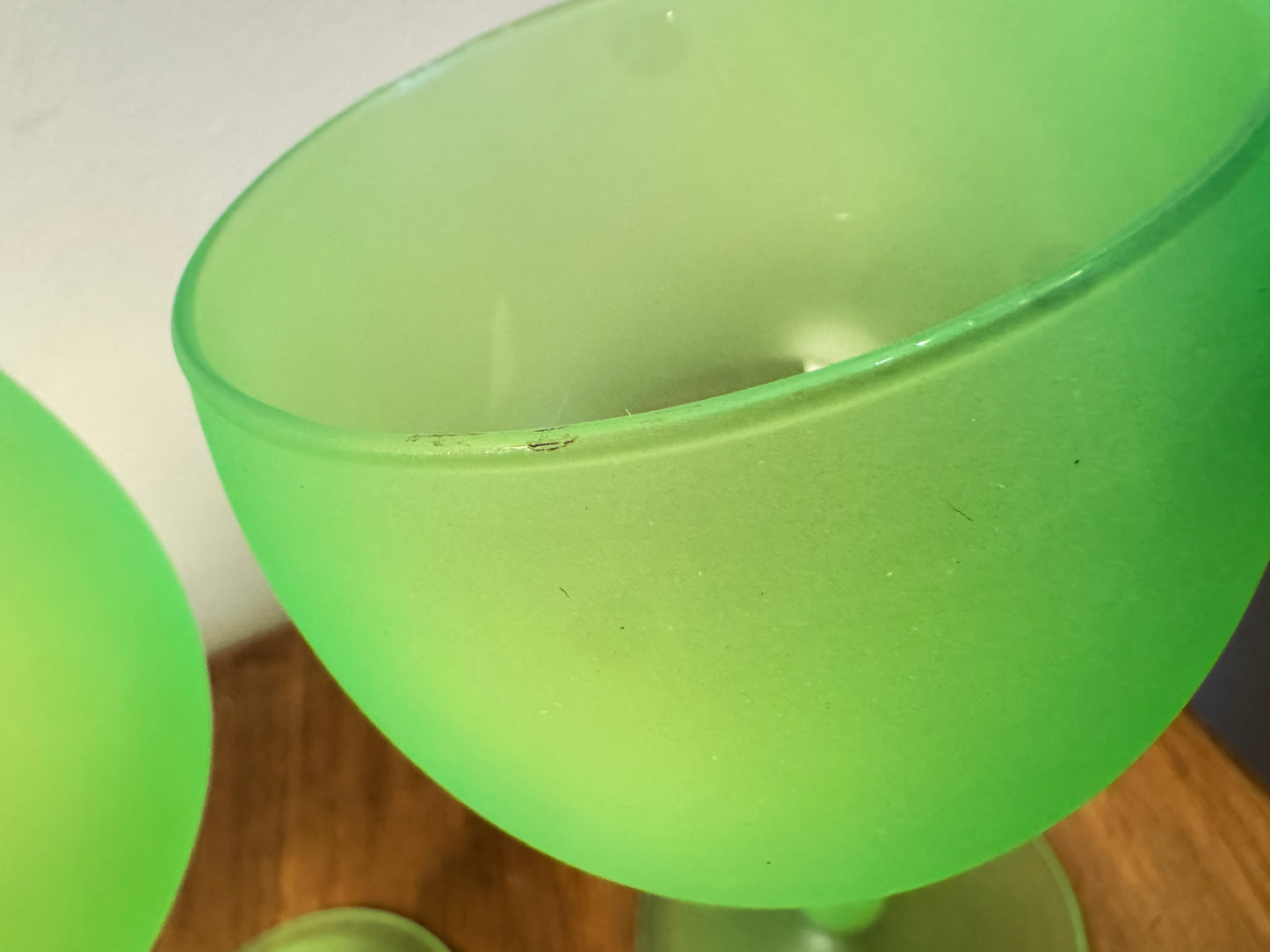 Set of 5 Frosted Uranium Wine Glasses | Luminarc France Techno Neon Green | Vaseline Glass | Vintage Retro Quirky Barware |