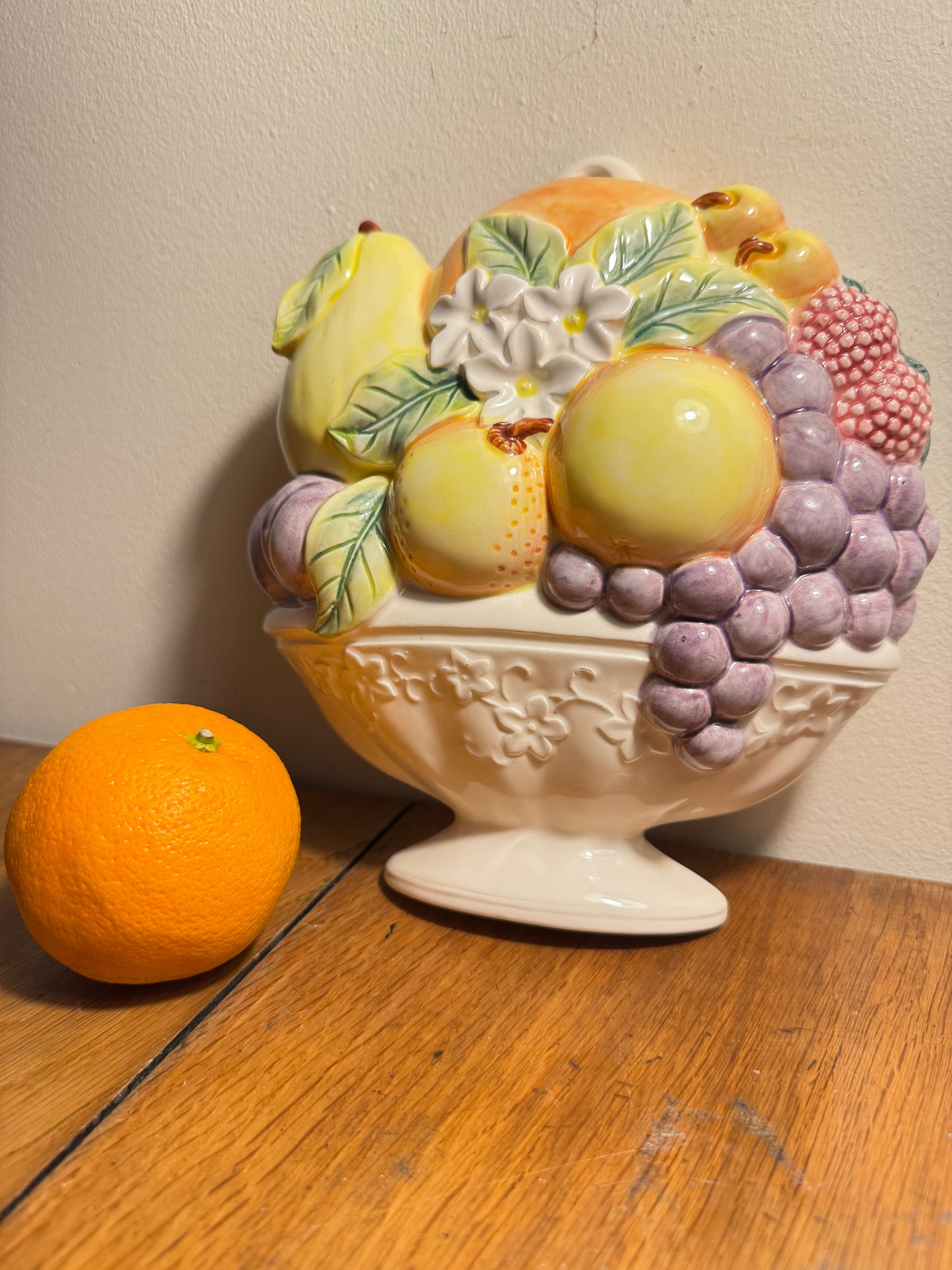 Ceramic Fruit Bowl Wall Art | Vintage Retro | Kitsch Quirky |
