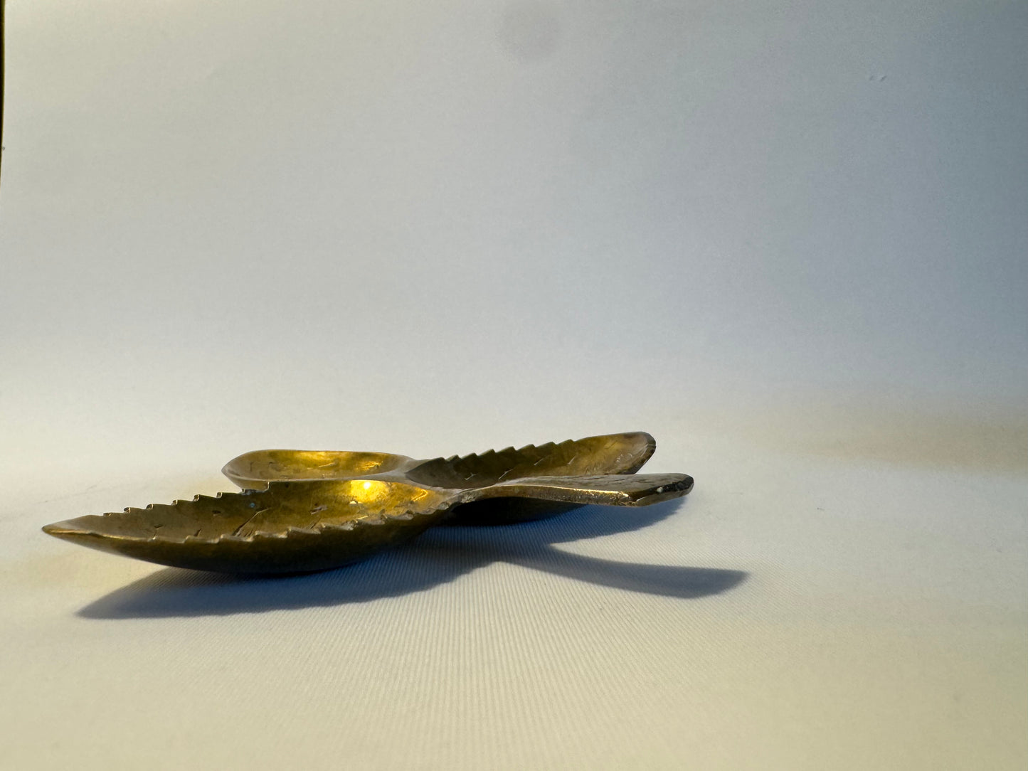 Indian Leaf Brass Trinket Dish | Ring Dish | Ashtray | Vintage Retro Decor |
